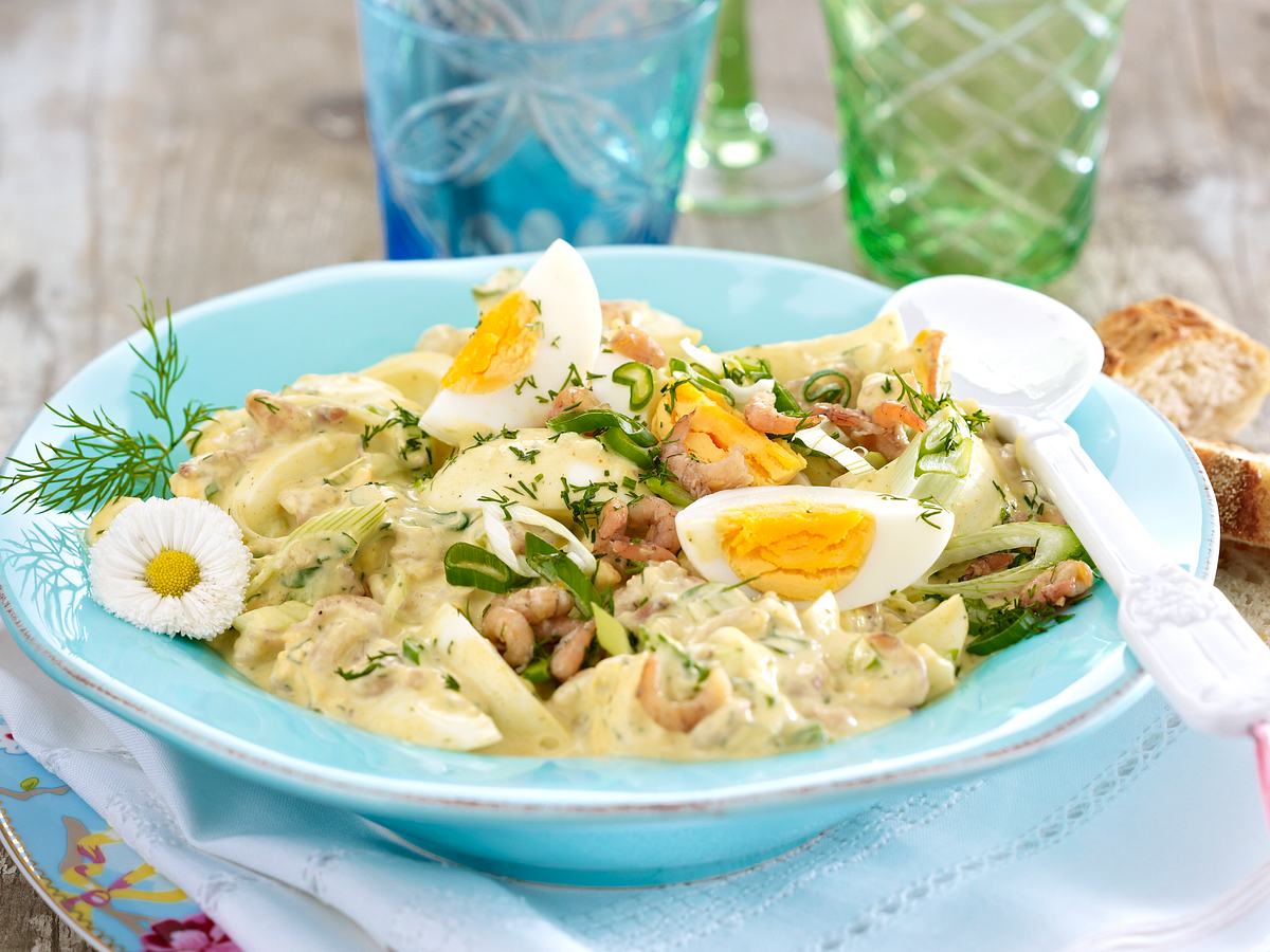 Cremiger Eier-Salat Low Carb mit Krabben