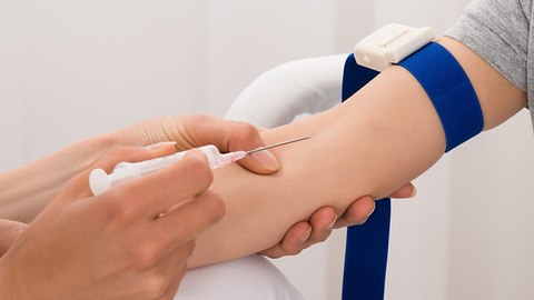 Dänemark: Mutter nahm Sohn regelmäßig Blut ab - vier Jahre Haft - Foto: iStock/Symbolbild