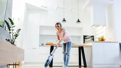 Dampfreiniger für perfekte Hygiene im Haushalt - ohne Chemie! - Foto: iStock/ dusanpetkovic 
