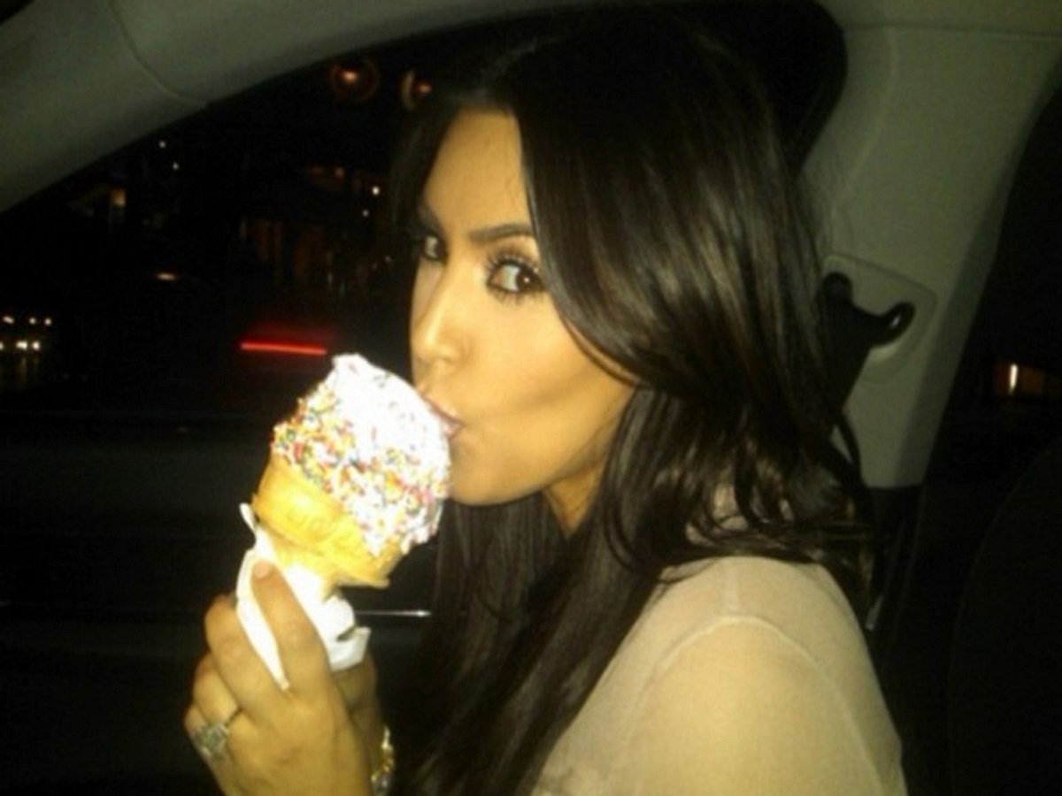 das liblingsessen der stars kim kardashian liebt eis