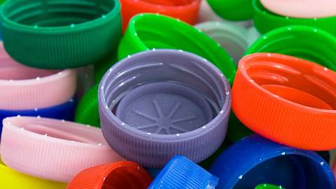 Kunststoff kann Leben retten - mit der Aktion Deckel gegen Polio! - Foto: iStock