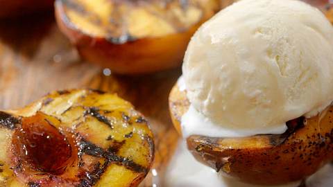 Desserts zum Grillen - Foto: iStock