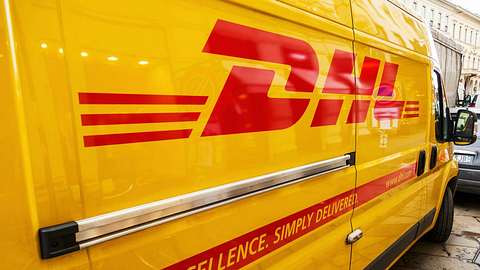 Polizei warnt vor gefälschten DHL- und UPS-Zustellbenachrichtigungen - Foto: iStock