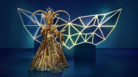 The Masked Singer 2020: Göttin enthüllt - Rebecca Immanuel lässt Maske fallen - Foto: ProSieben Willi Weber