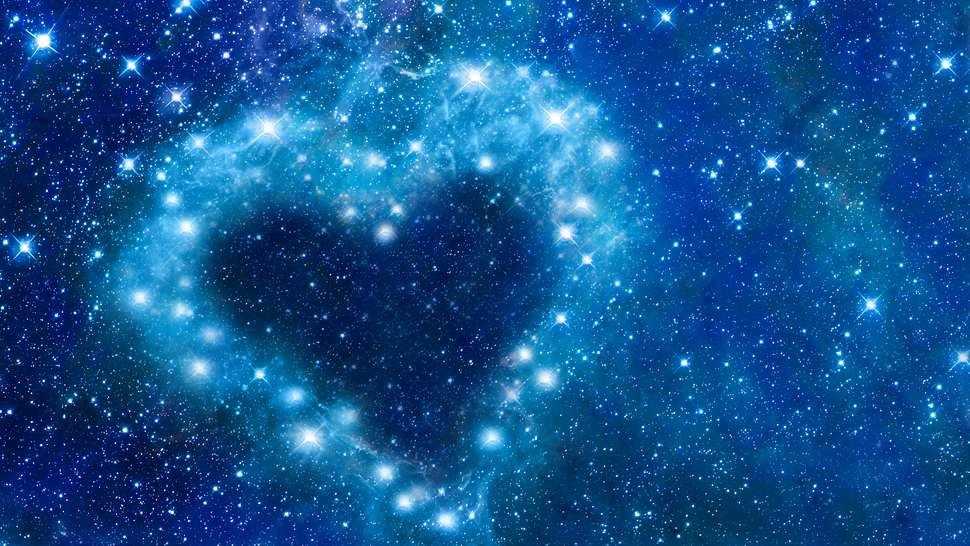 Diese 3 Sternzeichen finden im Dezember 2023 noch die große Liebe - Foto: Delpixart/iStock