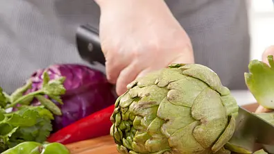 Diese natürlichen Lebensmittel kurbeln deine Verdauung an - Foto: fatihhoca/iStock