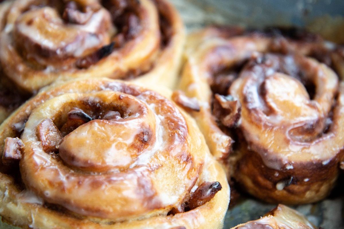 Dieses 3-Zutaten-Rezept für Zimtschnecken aus der Heißluftfritteuse musst du probieren!