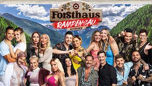  Forsthaus Rampensau Germany; Staffel: 1; Person: Cedric Beidinger; Hanna Annika; Natascha Beil; Beverly Cmua; Philipp Bender; Jasmin Herren; Jada Karabas; Joelina Karabas; Matthias Mangiapane; Dagmar Mangiapane; Sam Dylan; Nadine Nana Miree; Gina-Lisa Lohfink; Elsa Latifaj; John Friedmann; Florian Simbeck; Kevin Flocke Platzer; Diogo - Foto: Joyn/Nadine Rupp