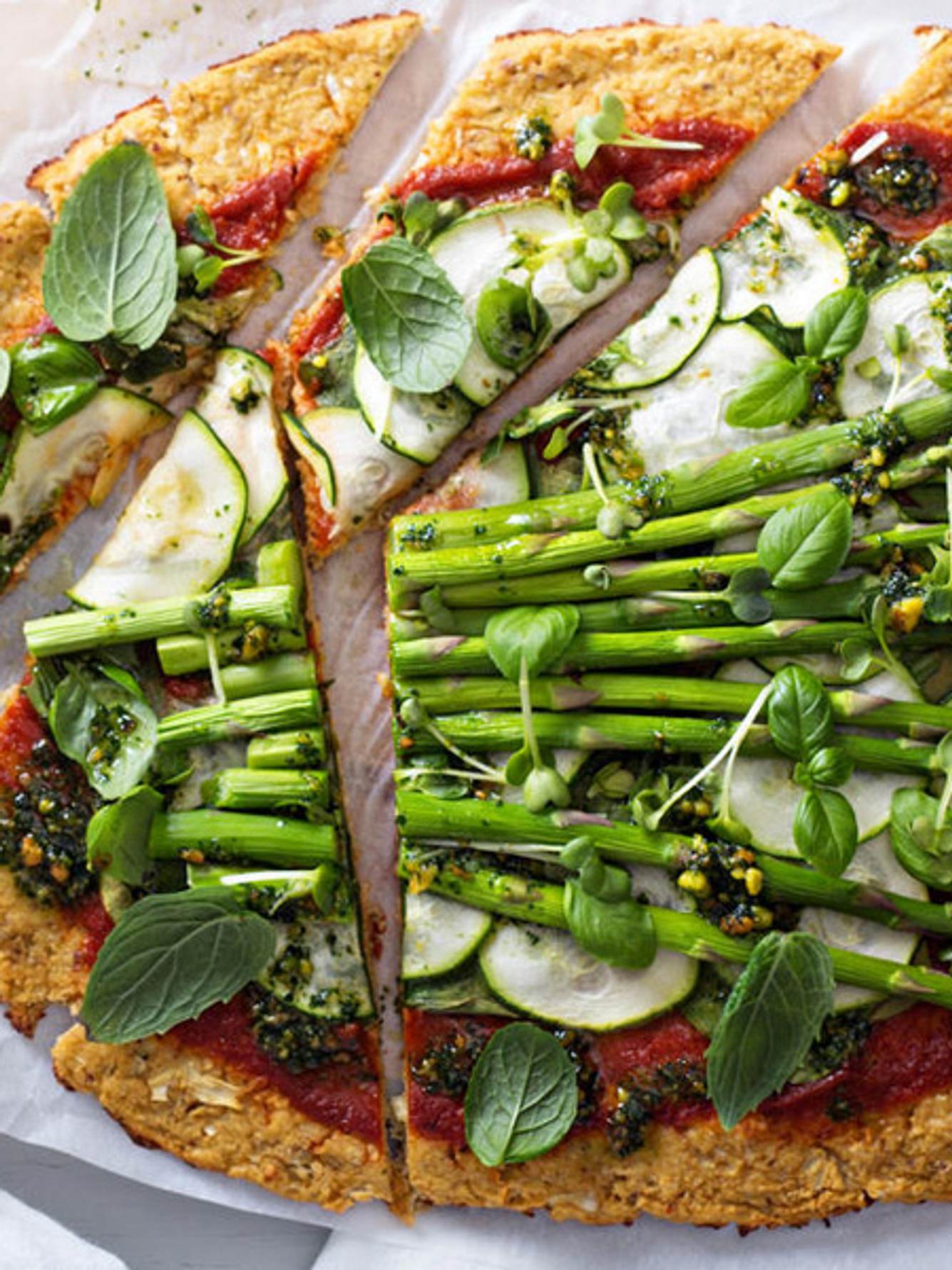 dinner cauliflower pizza