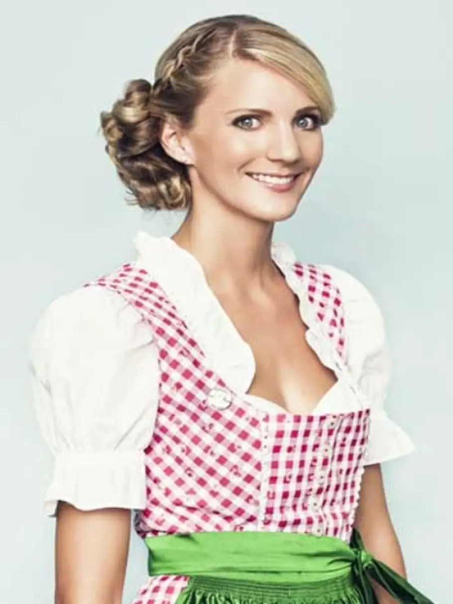 Der geflochtene Knoten: dirndl frisuren traub