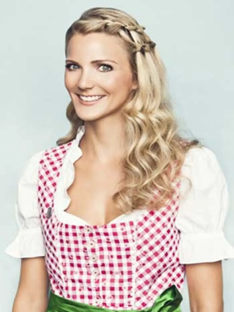 Der moderne Look: dirndl frisuren traub
