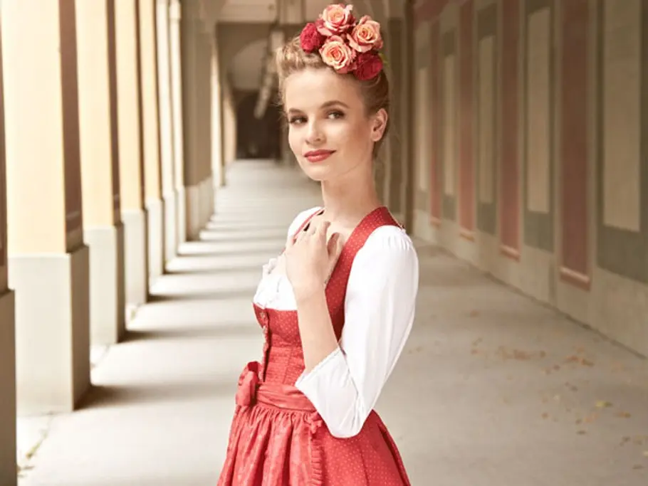 Dirndl-Frisuren - zur Inspiration dirndl frisuren