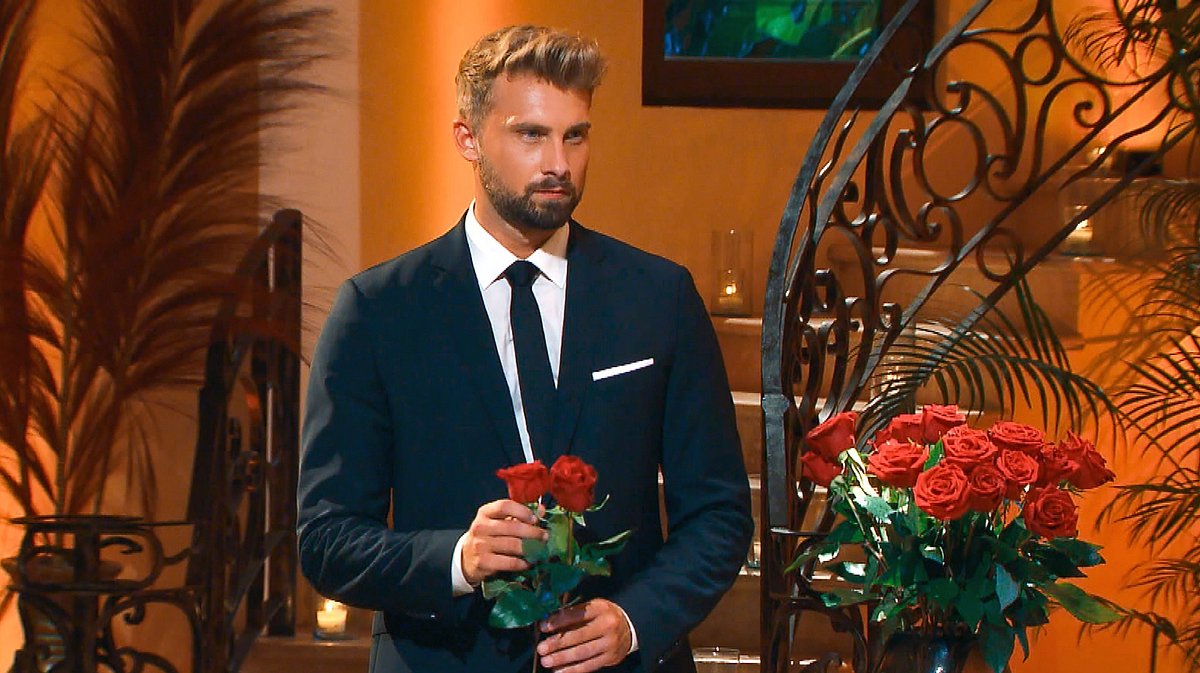 Bachelor 2022: Sind Dominik & die Gewinnerin noch zusammen?