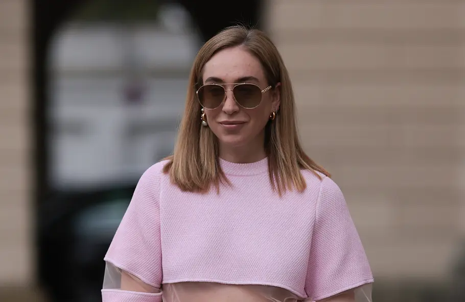 Frisur für feines und dünnes Haar: Der Blunt Cut Dünnes Haar? Diese Frisuren sind mittellang und schenken Volumen