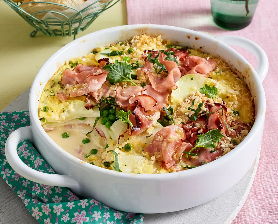 Eiweiß-Rezept: Kohlrabi-Schinken-Gratin mit Erbsen Eiweiß-Rezept: Kohlrabi-Schinken-Gratin mit Erbsen