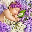 Elbische Namen: Die 20 schönsten Babynamen mit mystischer Bedeutung aus Mittelerde - Foto: inarik/iStock