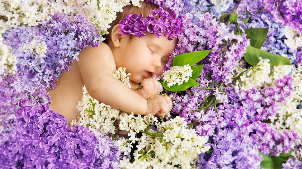 Elbische Namen: Die 20 schönsten Babynamen mit mystischer Bedeutung aus Mittelerde - Foto: inarik/iStock