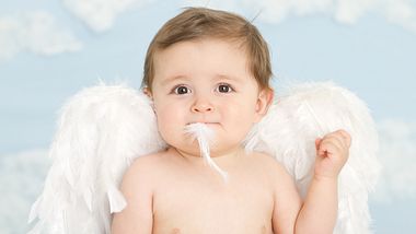 Engels Namen: Die 25 schönsten Mädchen- und Jungennamen für kleine Engelchen - Foto: ruizluquepaz/iStock