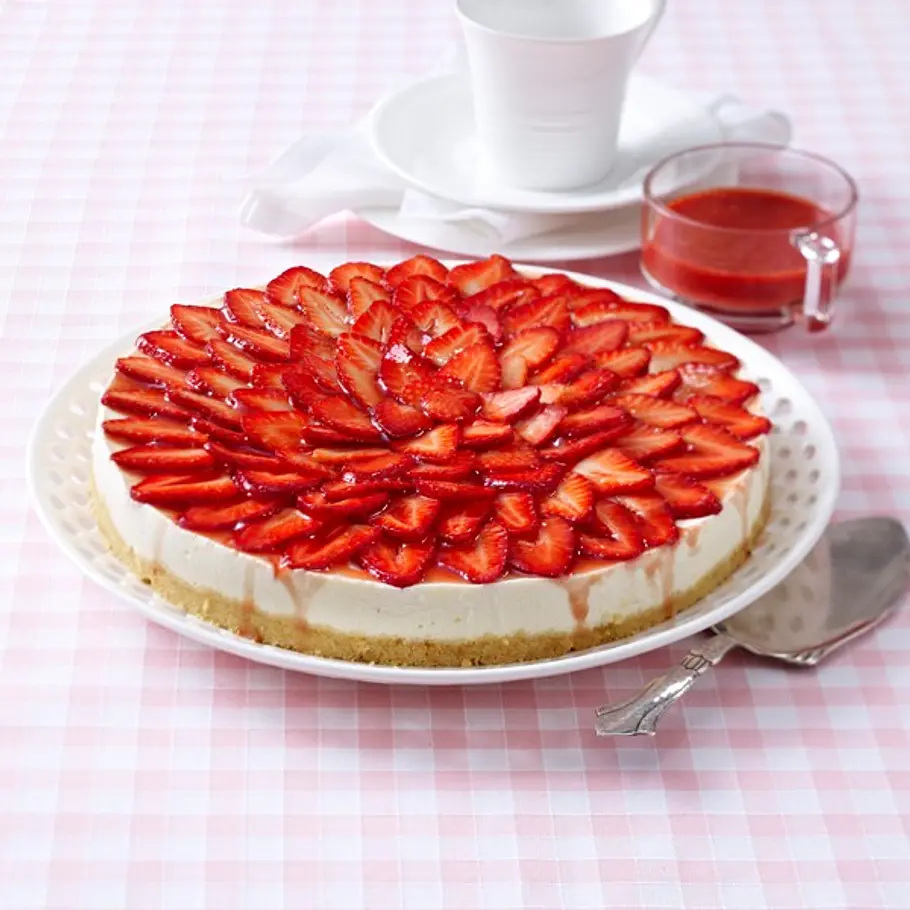 Einfachen Erdbeer-Cheesecake selber machen erdbeer