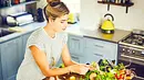 Ernährungsumstellung: Der 10-Punkte-Plan - Foto: iStock/ Neustockimages Ernährungsumstellung: Der 10-Punkte-Plan - Foto: iStock/ Neustockimages