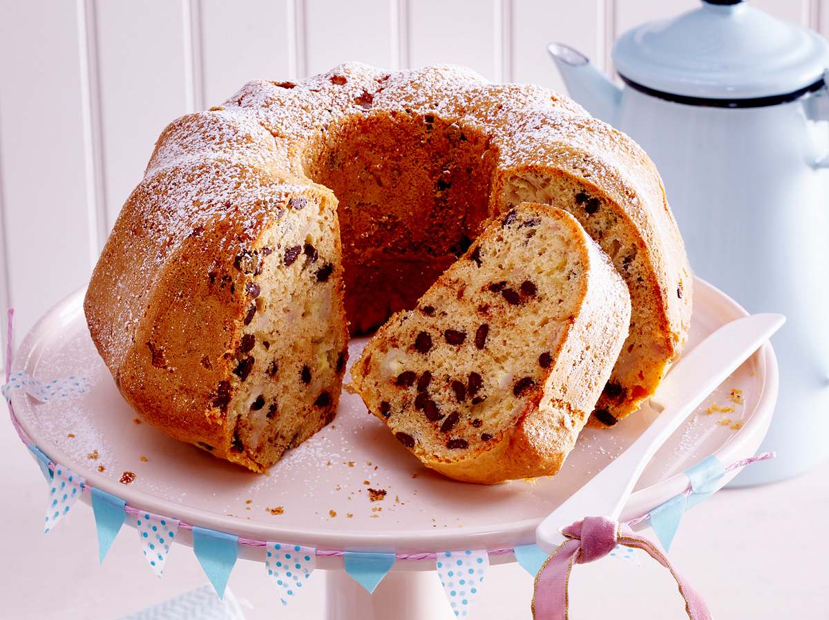 Erster Geburtstag: Kuchen mit Schoko und Banane