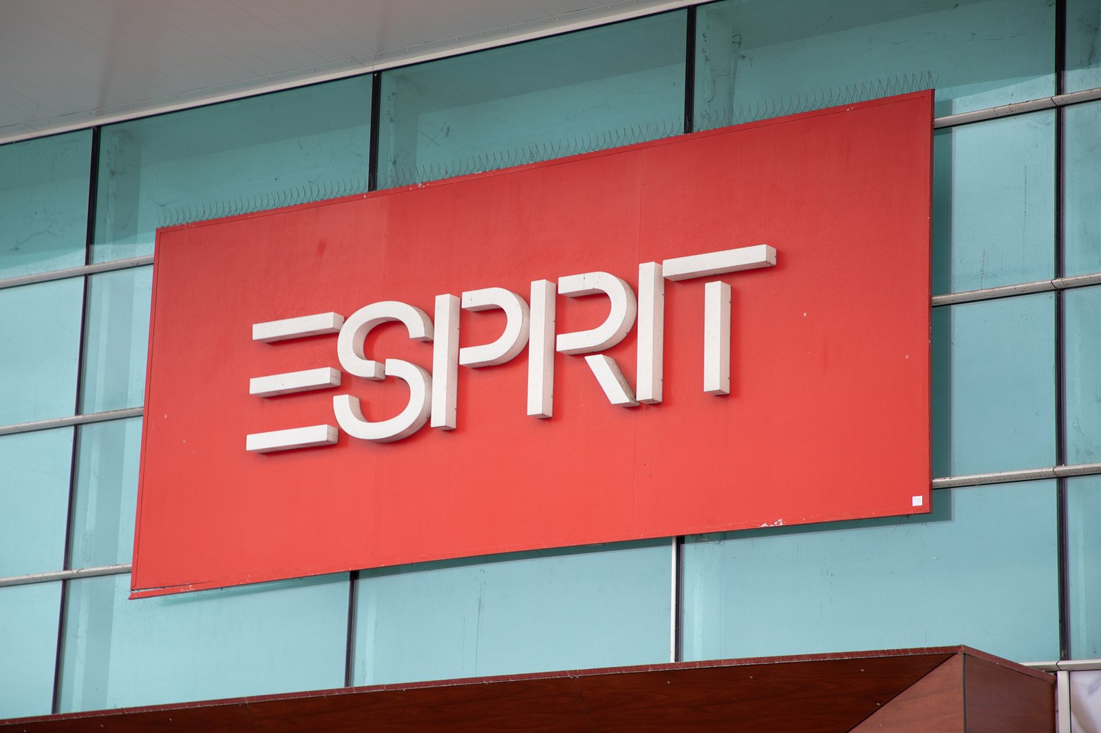 EspritPleite Jetzt wird es ernst! Wunderweib