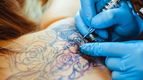 Brüssel: EU will diese Tattoo-Farben verbieten - Foto: iStock