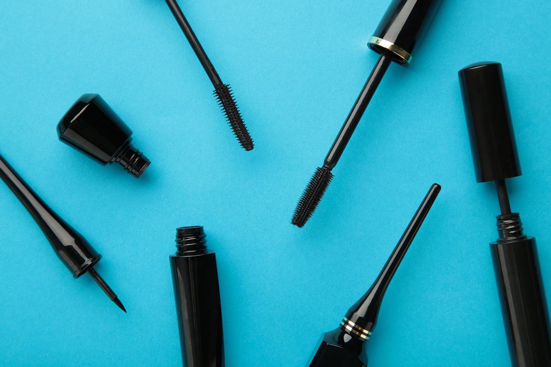 Eyeliner Eyeliner