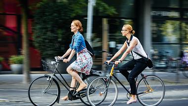 Schluss mit Gratis-Radeln! So teuer soll Radfahren jetzt werden - Foto: Getty Images/Hinterhaus Productions