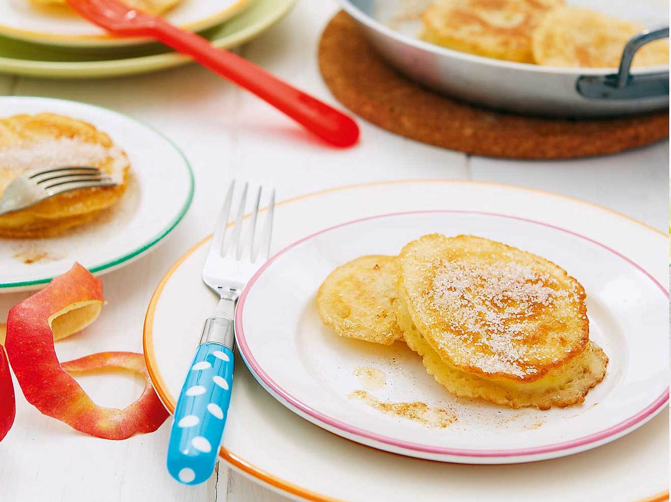 Der Klassiker unter den Familienrezepten: Apfel-Pfannkuchen. Der Klassiker unter den Familienrezepten: Apfel-Pfannkuchen.
