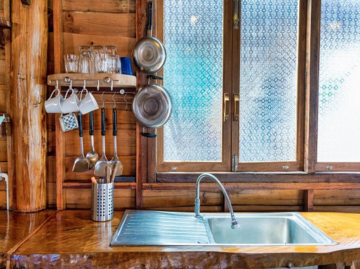 Fensterfolie Küche & blickdichte Sichtschutz-Folie
