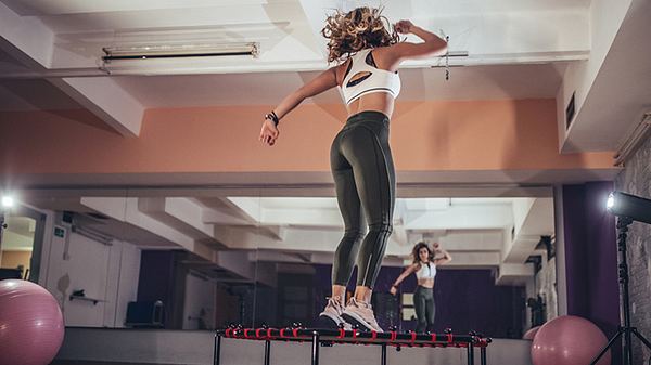 Fitness Trampolin im Test bzw. Vergleich - Foto: iStock/South_agency