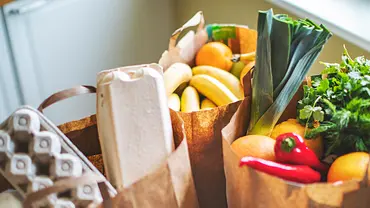 Foodsharing: Lebensmittel retten statt wegwerfen - so wirst du aktiv! - Foto: yulkapopkova/iStock Foodsharing: Lebensmittel retten statt wegwerfen - so wirst du aktiv! - Foto: yulkapopkova/iStock