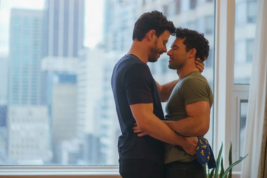 François Arnaud und Robbie G.K als Scott und Kip in Heated Rivalry Staffel 1