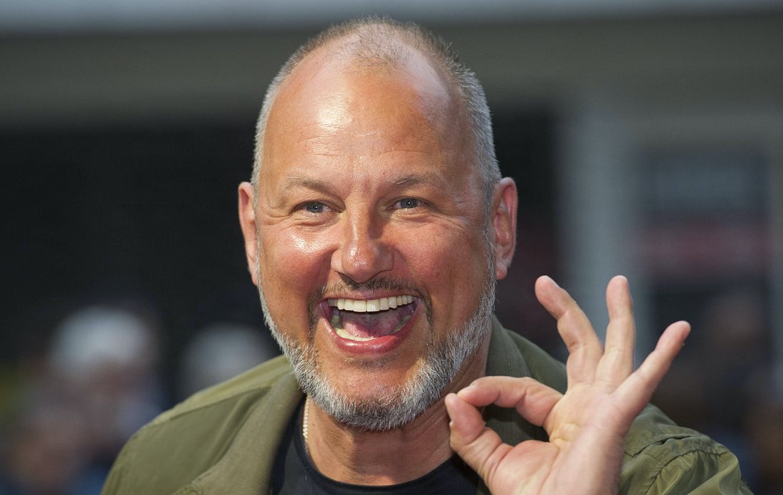 Frank Rosin offiziell bestätigt! Wunderweib