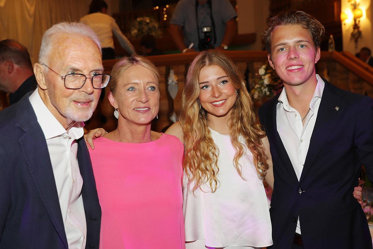 Franz Beckenbauer mit Familie 2022