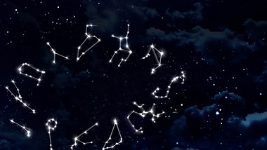 Drei Sternzeichen werden am Freitag, den 13. vom Pech verfolgt! - Foto: ifc2/iStock