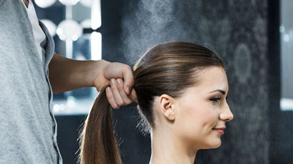 friseur tricks haare - Foto: iStock