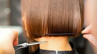 Frisuren für dünnes Haar: Diese Schnitte sorgen für das schönste Volumen - Foto: iStock/okskukuruza 