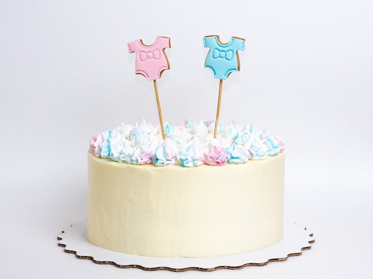 Kuchen als Gender Reveal Idee