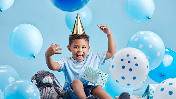 Geschenke für 3-Jährige - Foto: iStock/ PeopleImages 