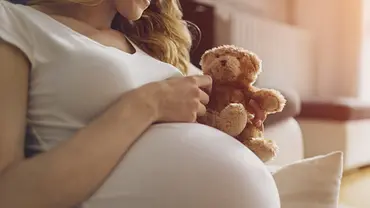 Geschlechts des Babys bestimmen mit dem Backpulver-Test - Foto: iStock/ vgajic