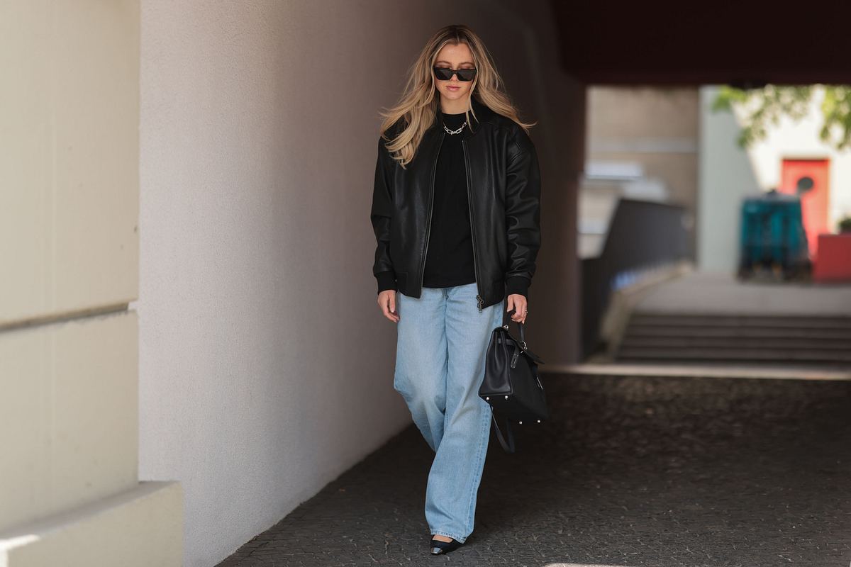 Boyfriend Jeans rockig kombinieren