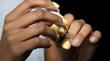 Nageltrends Winter 2022 - Foto: getty images/ Jonathan Knowles