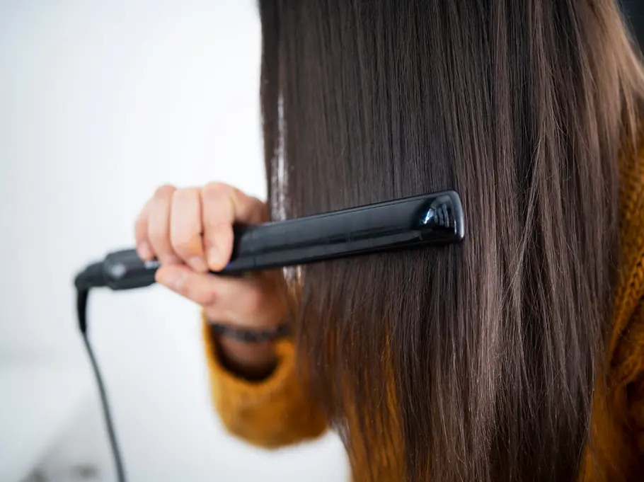 Glatte Haare.