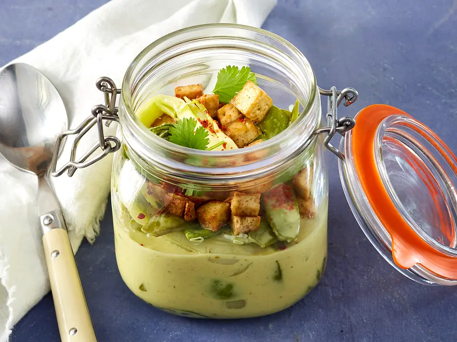 GLYX Rezept für Tofu-Curry mit Zuckerschoten und Limette GLYX Rezept für Tofu-Curry mit Zuckerschoten und Limette