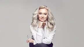 haare silber färben - Foto: i Stock / IL21