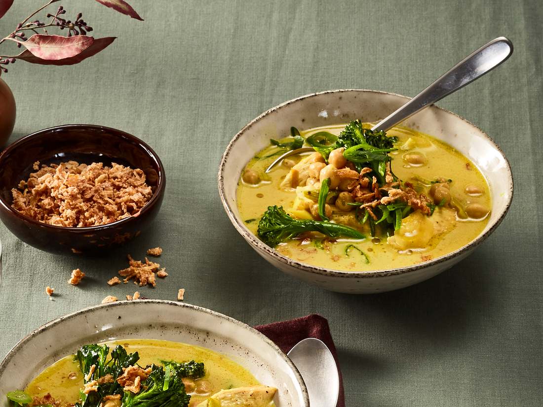 Hähnchen auf Kichererbsen - das gesunde Rezept Hähnchen auf Kichererbsen - das gesunde Rezept