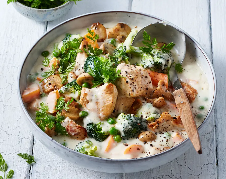 Hähnchen-Geschnetzeltes fürs eiweißreiche Abendessen Hähnchen-Geschnetzeltes fürs eiweißreiche Abendessen