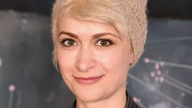 Halyna Hutchins wurde am Film-Set von Alec Baldwin tödlich verletzt. Was ist über die Kamerafrau bekannt? - Foto: Getty Images / Fred Hayes